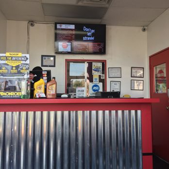 Brake Masters - Counter and digital price board - Auto Repair Near Me - Pomona, California