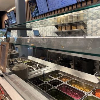 Just Salad - Salad bar - Salad Near Me - Doral, Florida