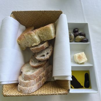 Orchids - Assorted bread - Breakfast & Brunch Near Me - Honolulu, Hawaii