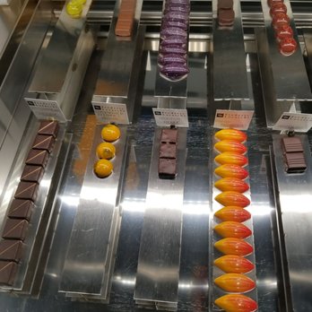 Frederic Loraschi Chocolate - Chocolatiers & Shops Near Me - Harrisburg, Pennsylvania