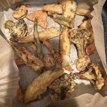 45th Vegetarian Thai - The veggie tempura that we had to air fry... - Vegetarian Near Me - Seattle, Washington