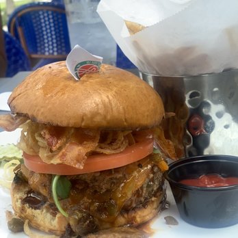 Silver Diner - Diners Near Me - Alexandria, Virginia