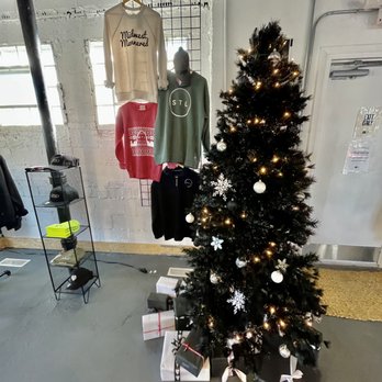 Arch Apparel - holiday wear - Men's Clothing Near Me - St. Louis, Missouri Arch Apparel - holiday wear - Men's Clothing Near Me - St. Louis, Missouri