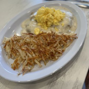 Lincoln Square Pancake House - Bloomington - Biscuits & Biscuit & Gravy Omelet - Breakfast & Brunch Near Me - Bloomington, Indiana