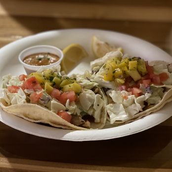 Coconut's Fish Cafe - Kamaole - Fish Tacos (GF) - Seafood Near Me - Kihei, Hawaii