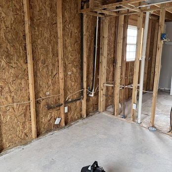 Top-Notch Restoration - the interior of a home being remodeled - Damage Restoration Near Me - Van Lear, Kentucky Top-Notch Restoration - the interior of a home being remodeled - Damage Restoration Near Me - Van Lear, Kentucky