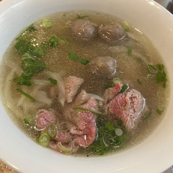 Phô Saint-Georges - Pho au boeuf cru, boulette de boeuf - Vietnamese Near Me - Paris, 01