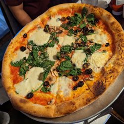 Johnny Rad's Pizzeria Tavern - Trainwreck