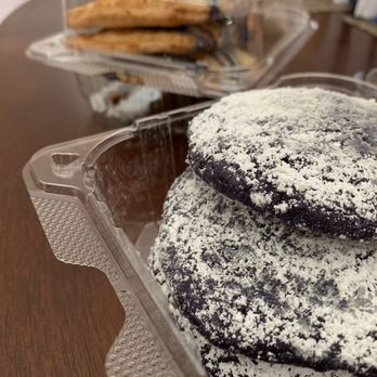 Cafe 86 - Ube Pop tarts and ube crinkles. - Desserts Near Me - Artesia, California