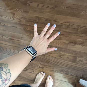 Luxury Nails Spa - I'm very happy with my color and service! - Nail Salons Near Me - Vienna, Virginia