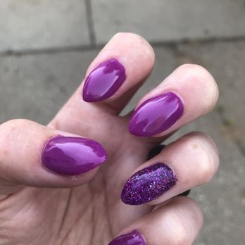 De Paris Nails - Acrylic gel manicure - Nail Salons Near Me - Saint Paul, Minnesota