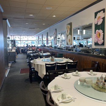 Ma's Restaurant - Multiple party size tables. - Chinese Near Me - San Jose, California