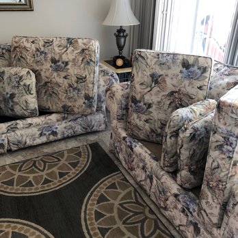 Advanced Carpet and Upholstery Cleaning - Living room - Carpet Cleaning Near Me Advanced Carpet and Upholstery Cleaning - Living room - Carpet Cleaning Near Me