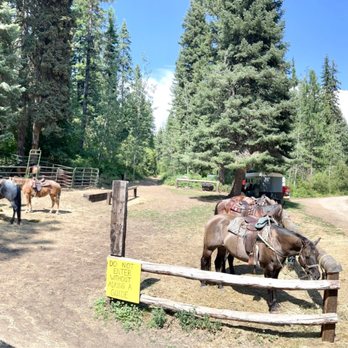 Ya-Hoo Corral - Corral - Horseback Riding Near Me - McCall, Idaho