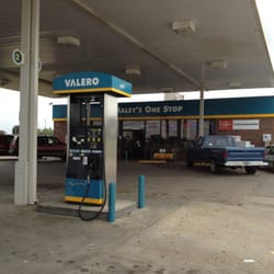 Haley's One Stop Shop - Off access rd @ E. Bethseda / E. Service Rd. exit