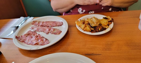 Photo of Lenny's Restaurant - Clearwater, FL, US. Duck Bacon and Home Fries