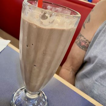 Bob's Big Boy - Chocolate Shake - American Near Me - Norco, California