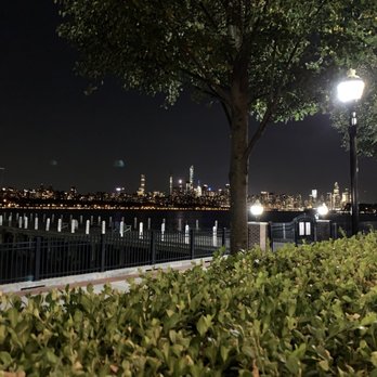 HAVEN Riverfront Restaurant & Bar - View from seat - New American Near Me - Edgewater, New Jersey