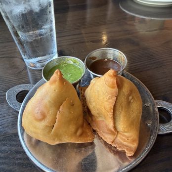 Dancing Ganesha - Vegetable Samosas - Indian Near Me - Minneapolis, Minnesota