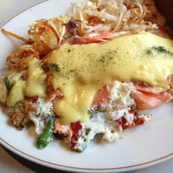 Fire'd Up Breakfast & Burgers - Gorgeous smoked salmon omelette #fb