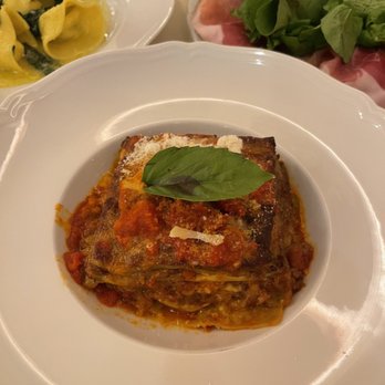 Sant Ambroeus Brookfield - Coffee & Tea Near Me - New York, New York Sant Ambroeus Brookfield - Coffee & Tea Near Me - New York, New York