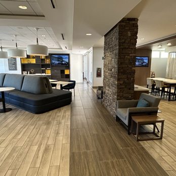 Home2 Suites by Hilton Temecula - Lobby area - Hotels Near Me - Temecula, California Home2 Suites by Hilton Temecula - Lobby area - Hotels Near Me - Temecula, California