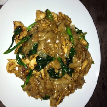 Thai Canteen - Thai Near Me - Davis, California
