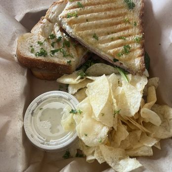 Bella Vista Coffee Shop - Panini with chips - Coffee & Tea Near Me - Smyrna, Tennessee