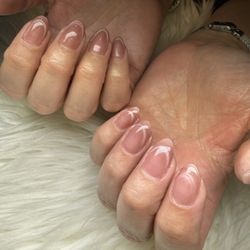 Polished Nails & Spa - Cateye