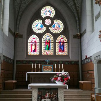 Kirche im LWL - Fenster und Altar - Churches Near Me - Marsberg, NW
