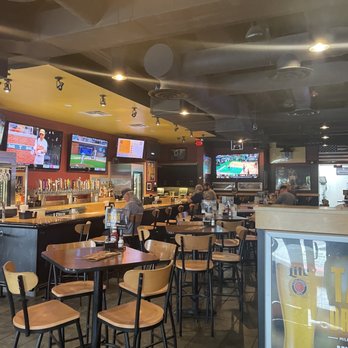 Buffalo Wild Wings - American Near Me - Parsippany, New Jersey