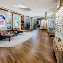Eyecare Associates - Optical in Marshalltown office.