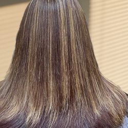 Cindy Hair Salon Services - Hair color and highlights