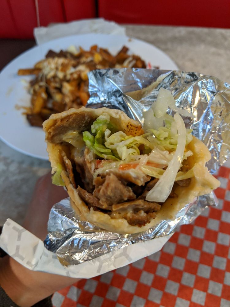 QUEEN DONAIR 31 Photos & 21 Reviews 10068 156 Street, Edmonton