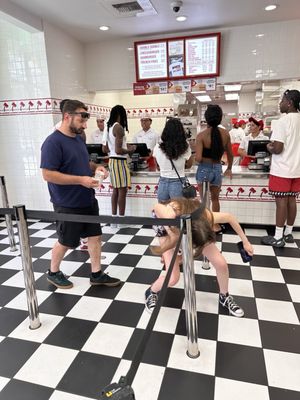 In-N-Out Burger by null