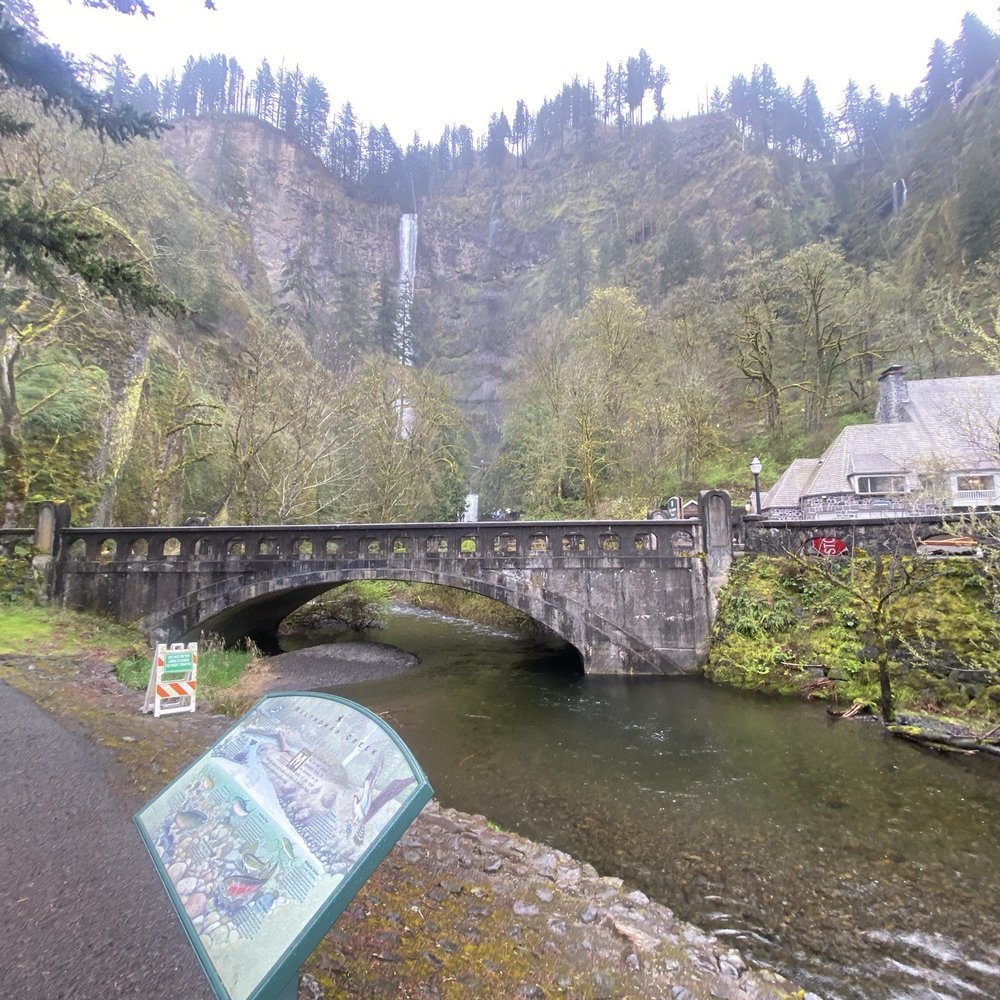 Multnomah Falls - Hiking Near Me - Bridal Veil, Oregon Multnomah Falls - Hiking Near Me - Bridal Veil, Oregon