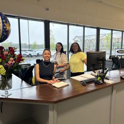 Woodstock Furniture & Mattress Outlet - Tatiana, Cassandra, and India