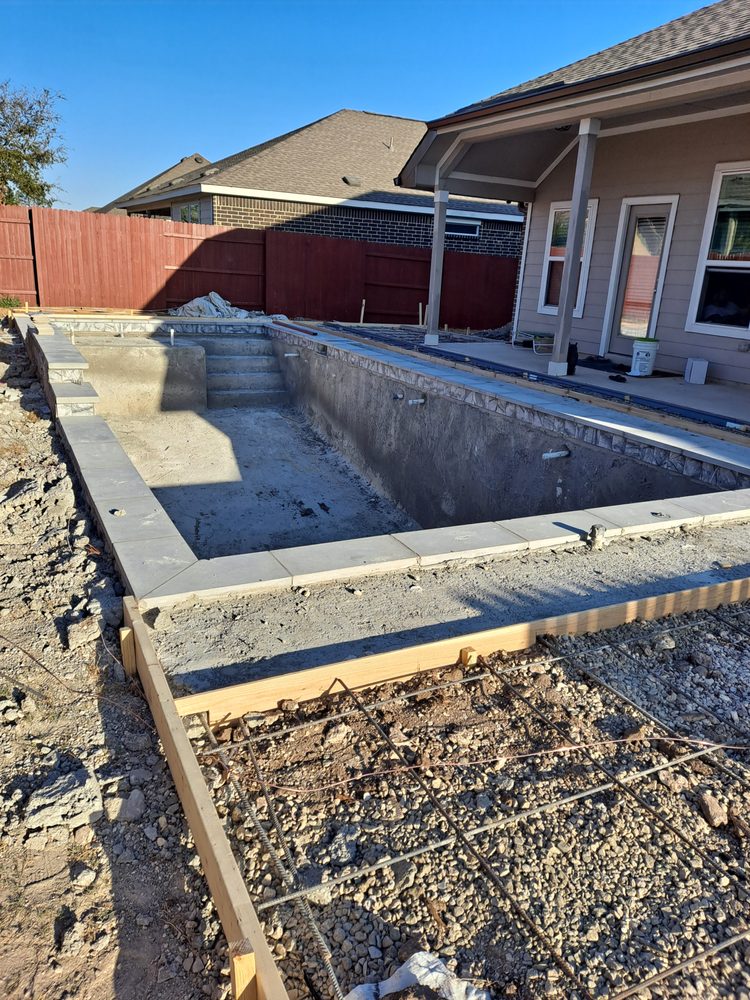 GARY POOLS 60 Photos & 85 Reviews 438 Sandau Rd, San Antonio, Texas