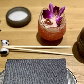 Gi-Jin - Sushi Bars Near Me - Pittsburgh, Pennsylvania Gi-Jin - Sushi Bars Near Me - Pittsburgh, Pennsylvania