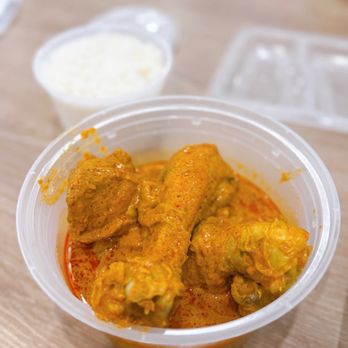 Ipoh Kopitiam - Curry Chicken with steam rice - Malaysian Near Me - Arcadia, California