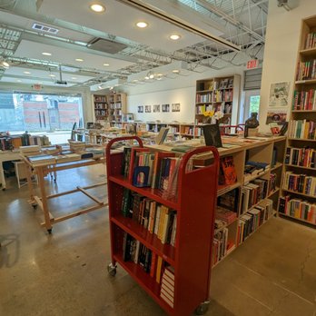 Basket Books & Art - Bookstores Near Me - Houston, Texas Basket Books & Art - Bookstores Near Me - Houston, Texas