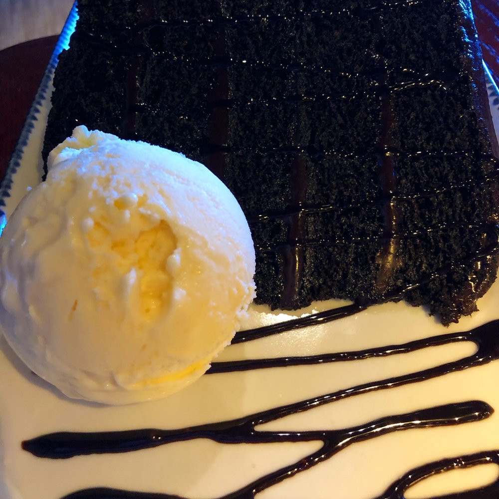 Red Lobster - Chocolate Cake a la mode - Seafood Near Me - Aurora, Colorado Red Lobster - Chocolate Cake a la mode - Seafood Near Me - Aurora, Colorado