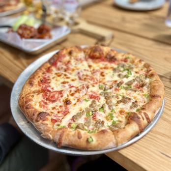 Bier Brewery - 12 inch pizza - made to order - Beer Gardens Near Me - Noblesville, Indiana