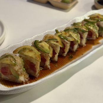 Yuzu Laguna Beach - Yuzu roll Light and refreshing flavor (Hints of citrus, jalapeño, ponzu) My go to roll every time I visit! - Sushi Bars Near Me - Laguna Beach, California Yuzu Laguna Beach - Yuzu roll Light and refreshing flavor (Hints of citrus, jalapeño, ponzu) My go to roll every time I visit! - Sushi Bars Near Me - Laguna Beach, California