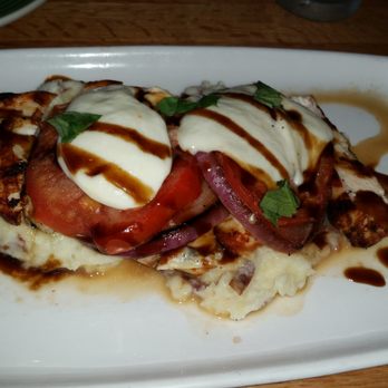 Applebee's Grill + Bar - New Chicken Caprese - American Near Me - Greenville, Rhode Island