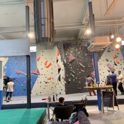 City Bloc - Indoor bouldering wall