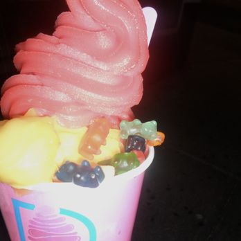 Frozen D Lite - Ice Cream & Frozen Yogurt Near Me - The Bronx, New York