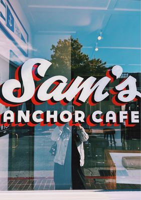 Sam's Anchor Cafe by null