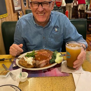 Stumpknockers On the Square - Large cut piece of prime rib, baked potato, Friday Special. Excellent - Seafood Near Me - Inverness, Florida Stumpknockers On the Square - Large cut piece of prime rib, baked potato, Friday Special. Excellent - Seafood Near Me - Inverness, Florida