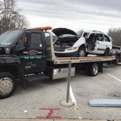 Select Auto Towing - Practice cars
